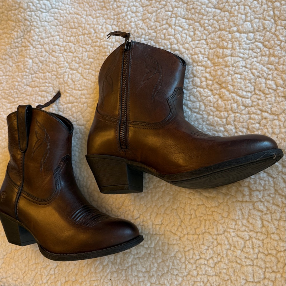 Ariat Brown Leather Ankle Western Boots
